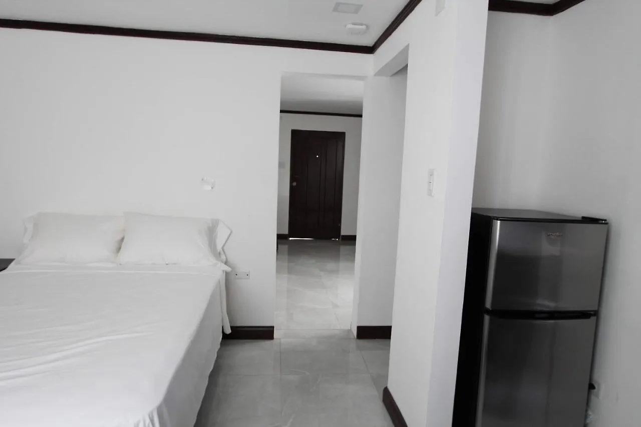 Sand And Blue Seas Negril Apartmanhotel