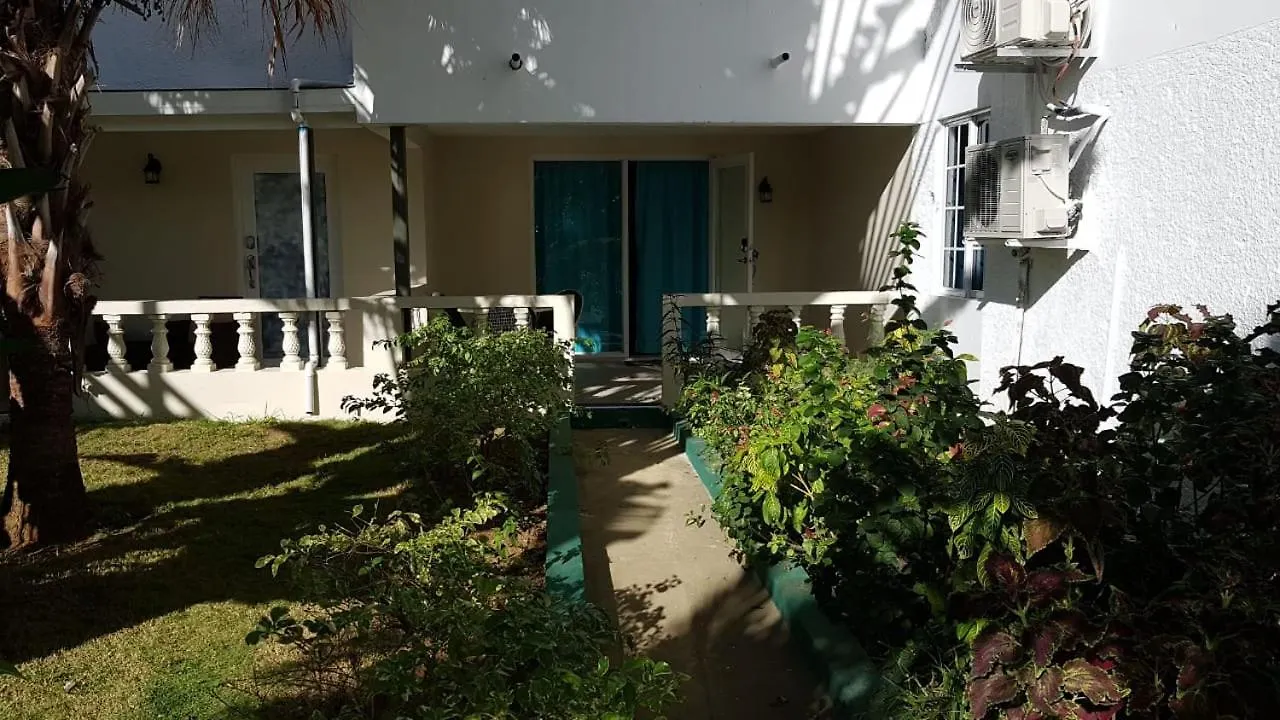 Apartahotel Sand And Blue Seas Negril